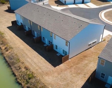 118 Brexley Drive - Photo Thumbnail 9