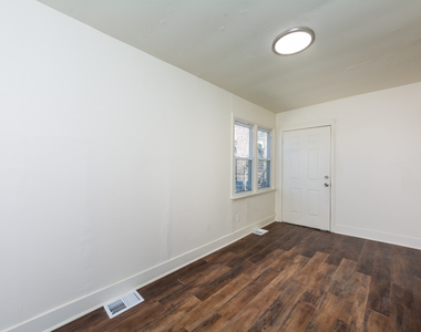 56 W 76th Street - Photo Thumbnail 11
