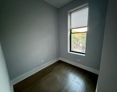 1722 W 21st Street - Photo Thumbnail 6