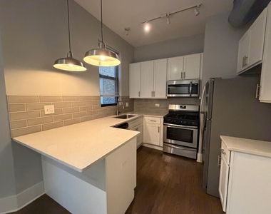 1722 W 21st Street - Photo Thumbnail 1