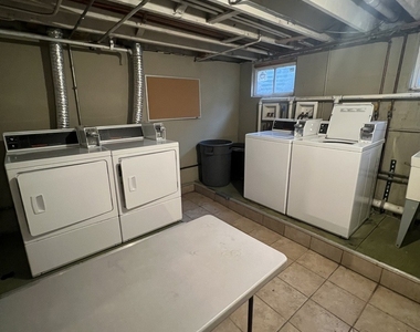 236 W Johnson Street - Photo Thumbnail 8