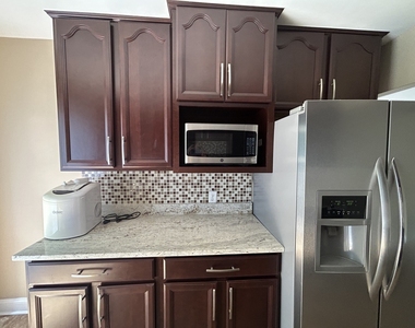 1080 Newport Harbor - Photo Thumbnail 5