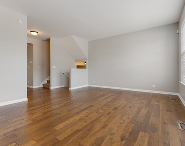 2255 Hudson Circle - Photo Thumbnail 4