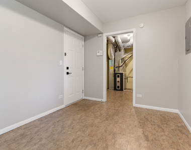 2255 Hudson Circle - Photo Thumbnail 20