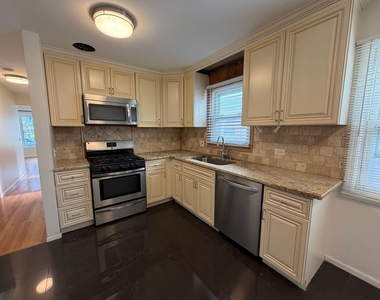 9713 River Street - Photo Thumbnail 1