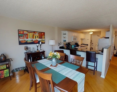 2754 N Hampden Court - Photo Thumbnail 2