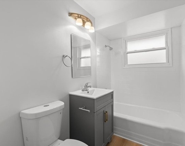 14121 S Stewart Avenue - Photo Thumbnail 6