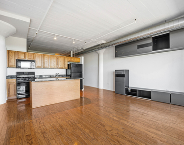 1524 S Sangamon Street - Photo Thumbnail 8