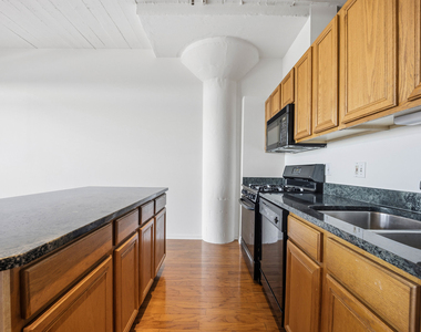 1524 S Sangamon Street - Photo Thumbnail 6