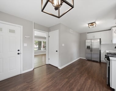 1349 Perry Street - Photo Thumbnail 7