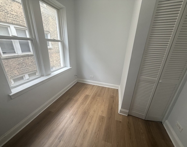 7342 N Damen Avenue - Photo Thumbnail 3