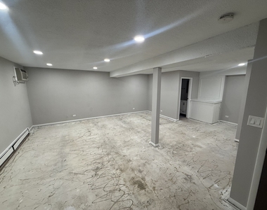 1442 Carriage Lane - Photo Thumbnail 7