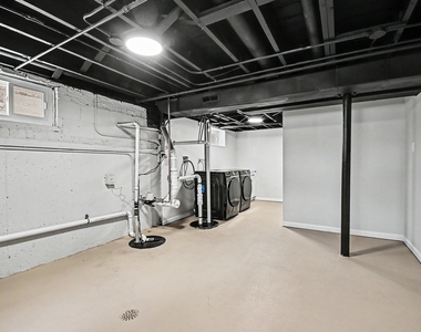 811 E End Avenue - Photo Thumbnail 18