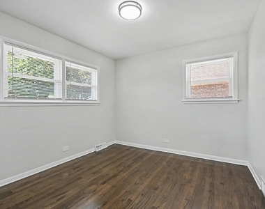811 E End Avenue - Photo Thumbnail 11