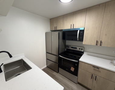 1660 2nd Street - Photo Thumbnail 5