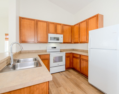 154 Bertram Drive - Photo Thumbnail 2