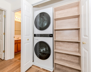 154 Bertram Drive - Photo Thumbnail 7