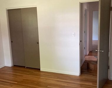 44 S Julian Street - Photo Thumbnail 17