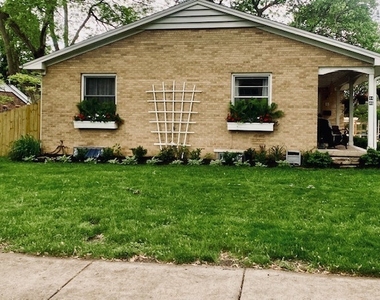 44 S Julian Street - Photo Thumbnail 5