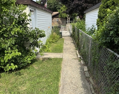 3407 Cuyler Avenue - Photo Thumbnail 29