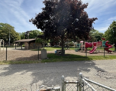 3407 Cuyler Avenue - Photo Thumbnail 31