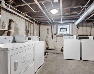 465 W 27th Street - Photo Thumbnail 15