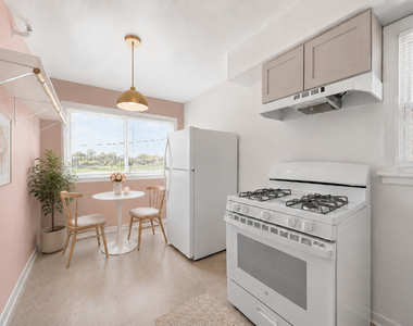 16048 Halsted Street - Photo Thumbnail 13