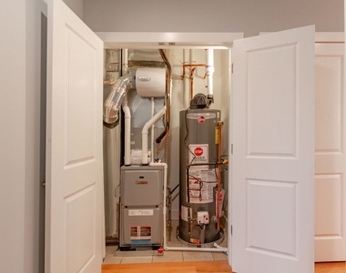 4851 N Central Avenue - Photo Thumbnail 11