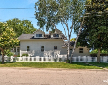 701 Edison Street - Photo Thumbnail 1