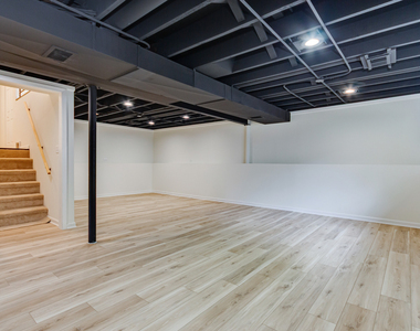 2541 75th Street - Photo Thumbnail 33