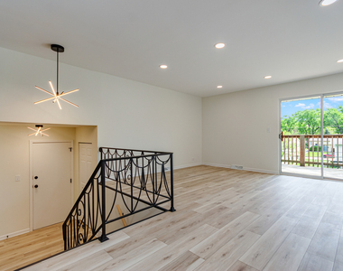 2541 75th Street - Photo Thumbnail 7