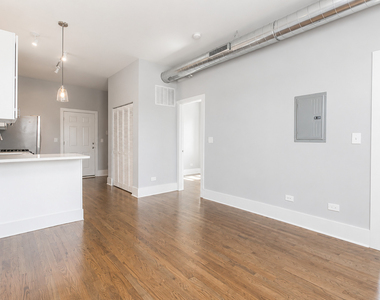 1726 W 21st Street - Photo Thumbnail 2