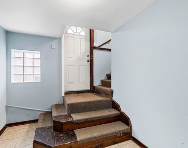 933 Dunlop Avenue - Photo Thumbnail 10