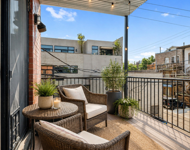 2115 W Crystal Street - Photo Thumbnail 14