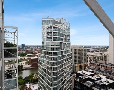 653 N Kingsbury Street - Photo Thumbnail 10
