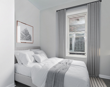 1701 N Maplewood Avenue - Photo Thumbnail 5