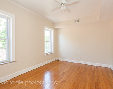 2141 W Arthur Avenue - Photo Thumbnail 8