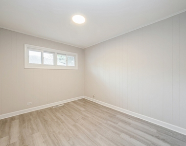 29 S Ash Street - Photo Thumbnail 10