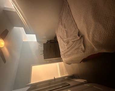 8 W Monroe Street - Photo Thumbnail 6
