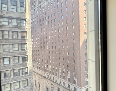 8 W Monroe Street - Photo Thumbnail 15