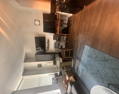 8 W Monroe Street - Photo Thumbnail 10