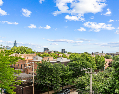 650 N Wood Street - Photo Thumbnail 17