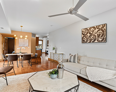 650 N Wood Street - Photo Thumbnail 4