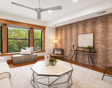 650 N Wood Street - Photo Thumbnail 2
