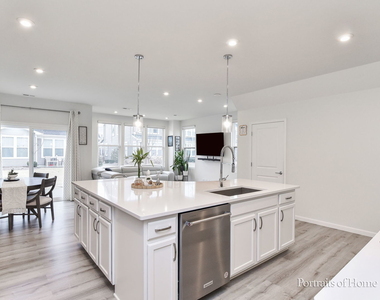 460 Watercress Drive - Photo Thumbnail 6