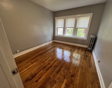 241 E 108th Street - Photo Thumbnail 2