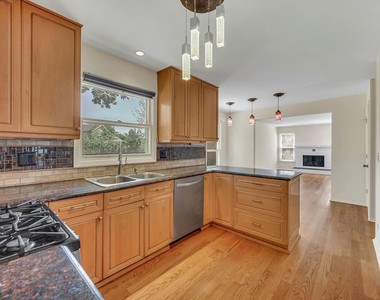 1100 Lockwood Drive - Photo Thumbnail 9