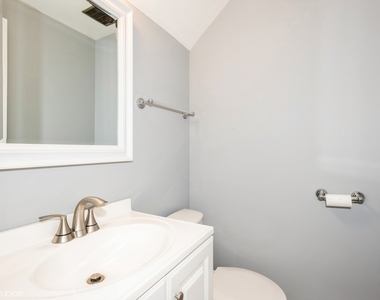 319 Shirley Court - Photo Thumbnail 18