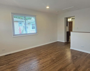8607 N Osceola Avenue - Photo Thumbnail 20