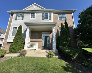 11 E Willow Road - Photo Thumbnail 1